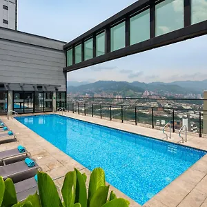 Hotel Estelar Square Medellín